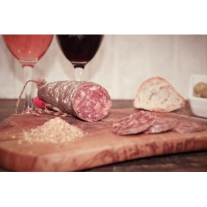 saucisson-au-piment-despelette